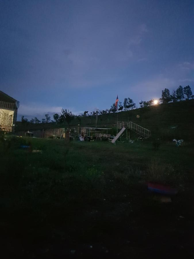 Guest House Arevik Artsvakar Екстер'єр фото